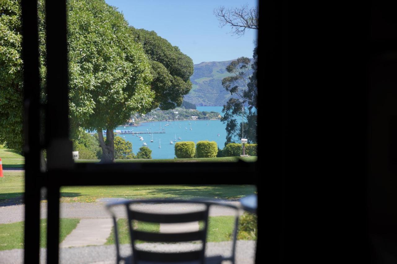 Akaroa Top 10 Holiday Park Екстер'єр фото